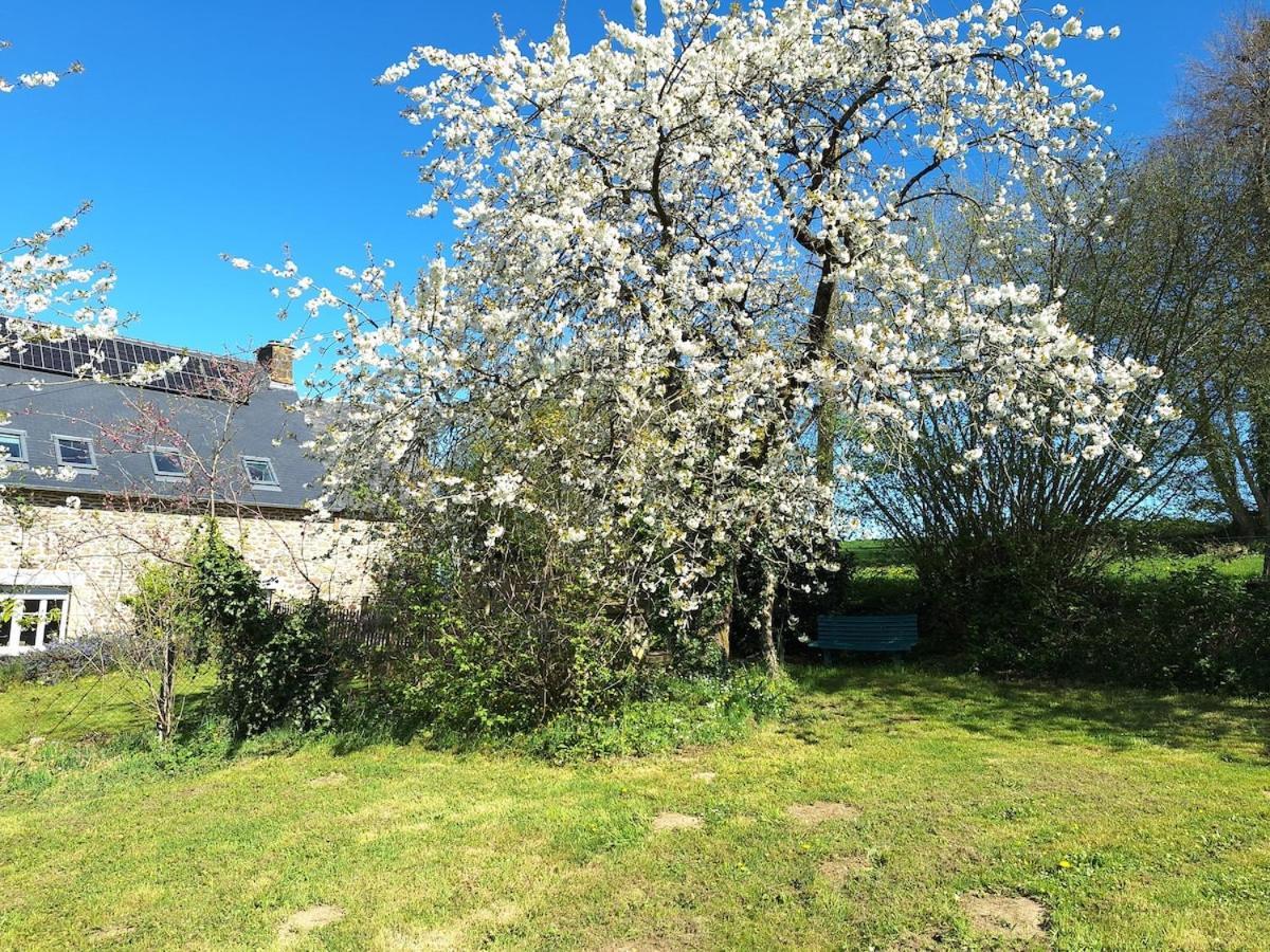 Au Lutin Pomme - Maison De Vacances Bretagne Melle  Exterior photo